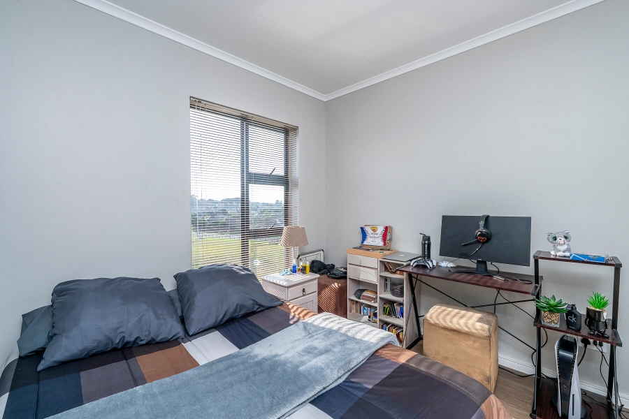 2 Bedroom Property for Sale in Sonstraal Heights Western Cape